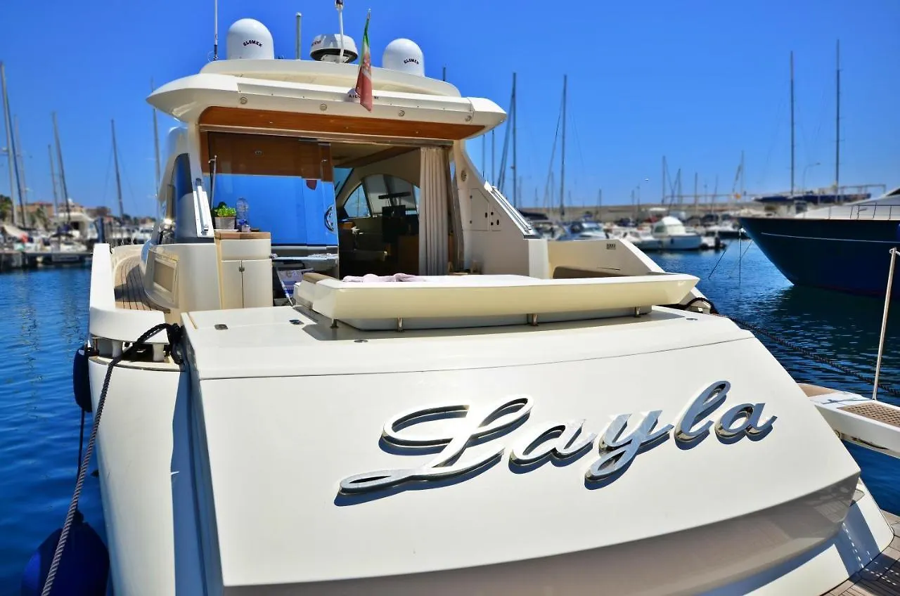 Hotel Layla Yacht Palermo Botel
