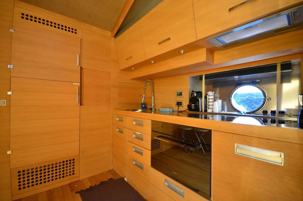 Botel Layla Yacht Palermo Hotel Italy